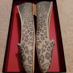 Leopard print bling ballerina flats.